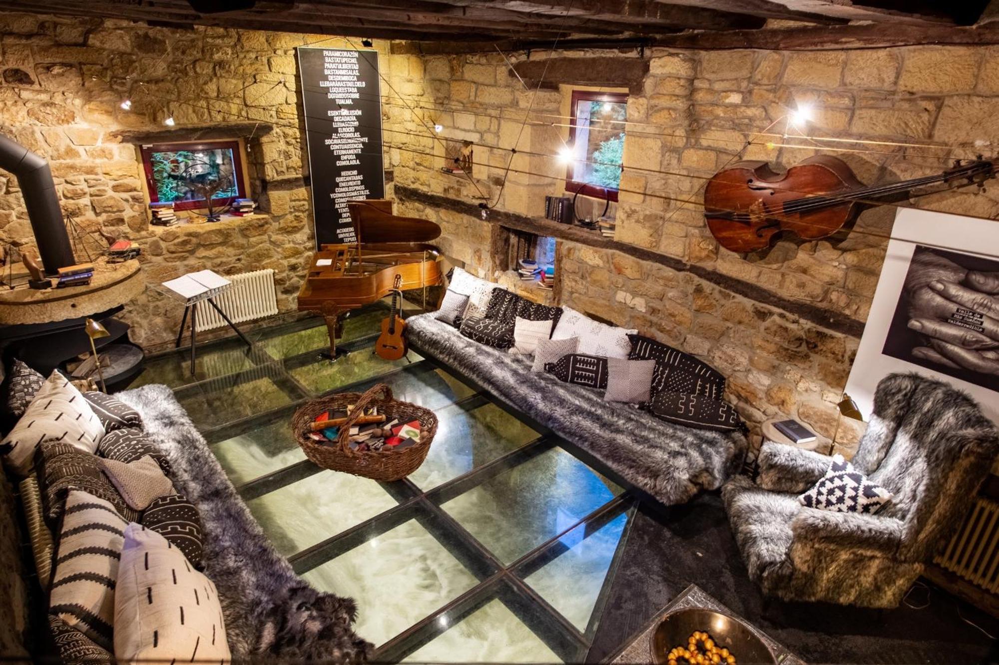 Molino Tejada Apartment Polientes ภายนอก รูปภาพ